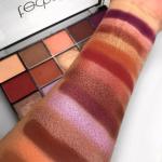 Technic 15 Shades Pressed Pigments Eyeshadow Palette- Peanut Butter and Jelly